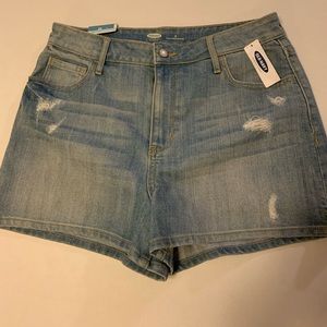 old navy shorts,
